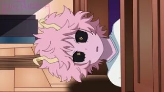 Mina wants dat ass